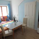Dreimaederlhaus Rieden Fussen