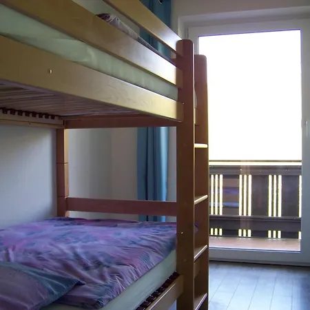 Dreimaederlhaus Rieden Hostel