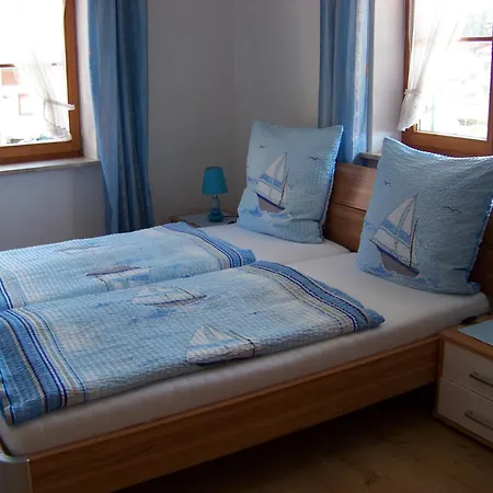 Hostel Dreimaederlhaus Rieden