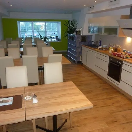 德雷玛德罗斯雷登酒店 里登