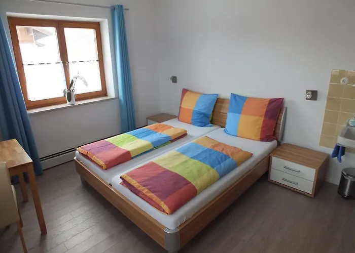 Dreimaederlhaus Rieden *