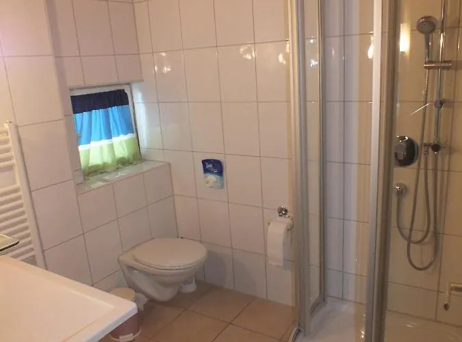 Dreimaederlhaus Rieden Хостел *